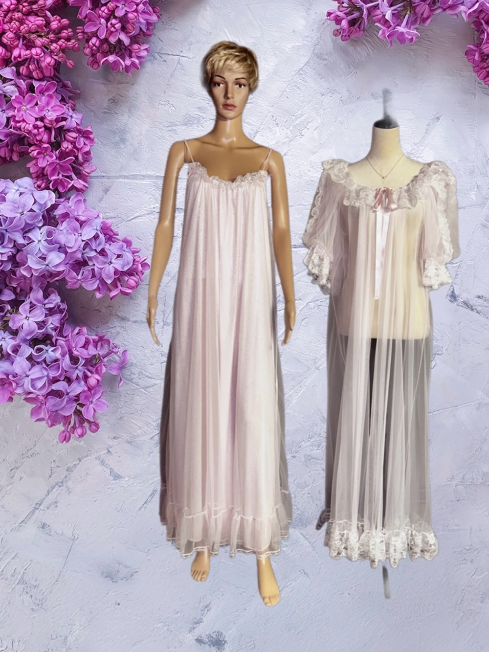 Tosca ~ Large ~ Vintage ~ Pink W/ Floral Lace Peignoir Robe & Nightgown Set